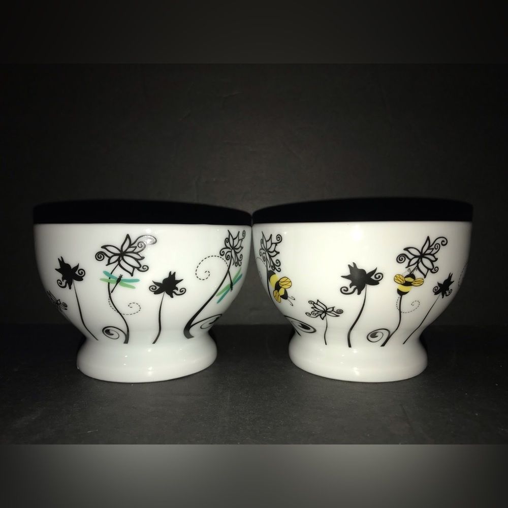 2 PAI Cups/Mugs White with Black Trailing Flowers and Buzzing Bees & Dragonflies